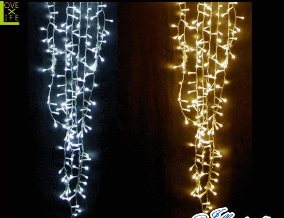【LED】【つらら】LED アイス つらら【216球】【氷】【アイスライト】【氷結】【結晶】【LED】【ライト】つららを美しく再現！美しさはお墨付き AOIデパートのLEDイルミネーション【大人気】【イルミネーション】【クリスマス】【電飾】【省エネ】【大人気】