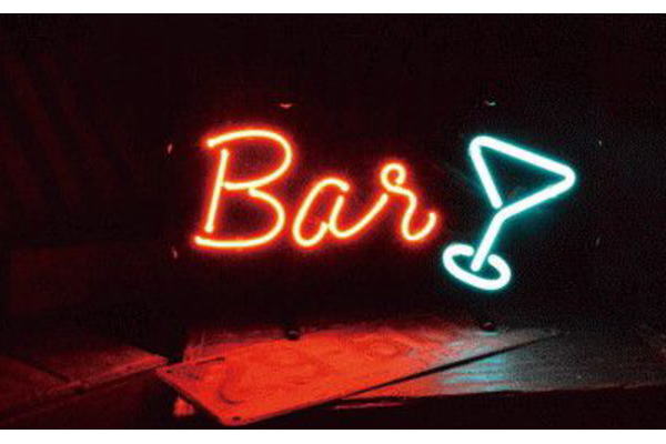 アメリカン雑貨　ネオン サインBAR　アメリカ雑貨　ネオンライト　電飾　BAR　インテリア　アメリカ　USA　おしゃれ　定番のアメリカン雑貨や珍しいグッズを多数揃えました お気に入りのアイテムで楽しい空間を演出大大人気｜ＡＯＩデパート