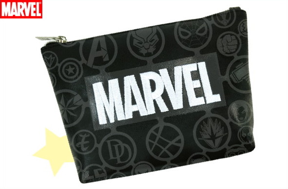 楽天市場 マーベルキャラクター アイコン柄三角ポーチ ブラック ペンケース Marvel マーベル アメコミ ヒーローズ ポーチ 化粧ポーチ 小物入れ 文房具 アニメ グッズ 映画 かわいい ａｏｉデパート