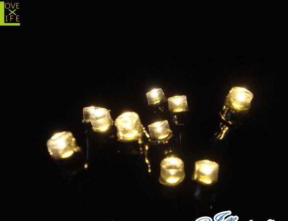 【20 】ストレートライト【特殊回路】【102球】【LEDライト】【LED】特殊回路で球切れを防ぎます♪【2013年新作】【送料無料】【大人気】【イルミネーション】【クリスマス】【LED】【大人気】