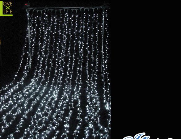 【20 】LEDカーテンライト【1920球】【LED】【ナイアガラ】【川】ライトで覆い尽くせば美しく仕上がります♪【送料無料】【クリスマス】【イルミネーション】【電飾】【モチーフ】｜ＡＯＩデパート 73,920円