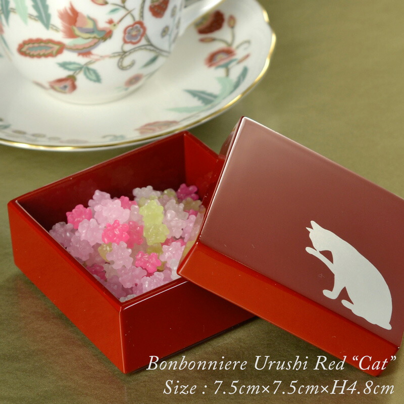 角ボンボニエール 朱漆塗り 猫蒔絵 モダン 漆器 あたかや 日本製