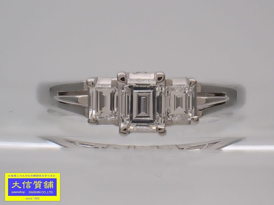 Pt900 プラチナ ダイヤリング スクエアカット 0.41ct+0.23ct 15号 4.57g 中古A+【中古】【大信質舗】【質屋出店】管理番号：C-9553｜大信質舗店
