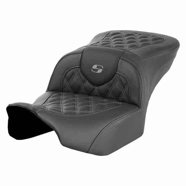 取寄せ ロードソファ シート - バックレストなし - グレーラティスステッチ - FLTR/FLHX 23-24 サドルマン Roadsofa? Seat - without Backrest - Gray Lattice Stitch - FLTR/FLHX '23-'24 823-07-18202 DRAG 08011714