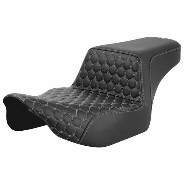 取寄せ ステップアップシート - エクステンデッドリーチ - フロントハニカム - シルバーステッチ - FL 23-24 サドルマン Step-Up Seat - Extended Reach - Front Honeycomb - Silver Stitch - FL '23-'24 823-07-17805 DRAG 08011836