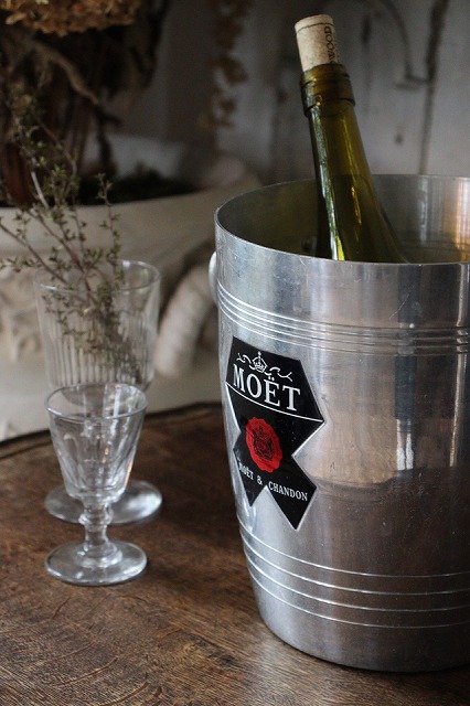 53 Off 古いシャンパンクーラー おしゃれ Moet Chandon モエ エ シャンドン のシャンパンクーラー 古いワインクーラー ワイン バー 酒用品 ワインクーラー P101 1 リカムアクロス Chandon モエ エ シャンドン のシャンパンクーラー フランスの古い ワイン