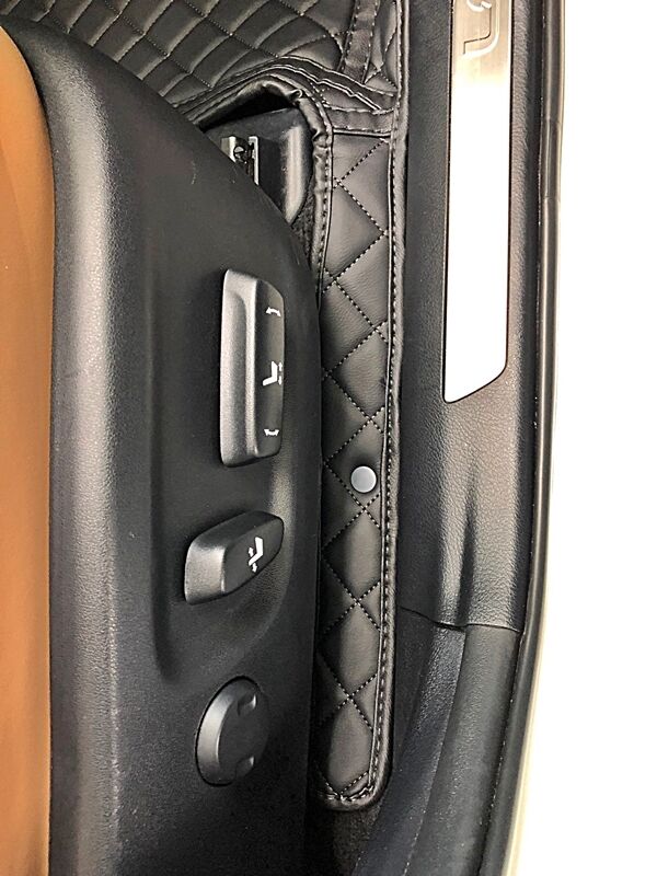 楽天市場 レクサス Nx 立体 フロアマット カーマット 6色 1台分 3枚 黒 赤 灰 白 青 茶 Nx0 Nx300 Lexus Nx Agz10 Agz15 Ayz10 Ayz15 平成26年7月 3dマット バケットマット トレイマット カー用品 マット パーツ シート カバー 汚れ防止