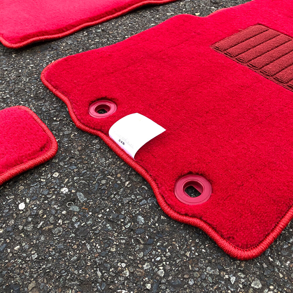 新型 ヤリス ヤリス フロアマット カーマット 大人のプレミアムシリーズ 種類 純国産品 送料無料 セミオーダーメイド トヨタ 車のマット シート パーツ 汚れ防止 キズ防止 カー用品 マット 新品 対応 専用 カスタム 改造 ドリフト カバー 保護 Toyota Yaris Mydrap Com