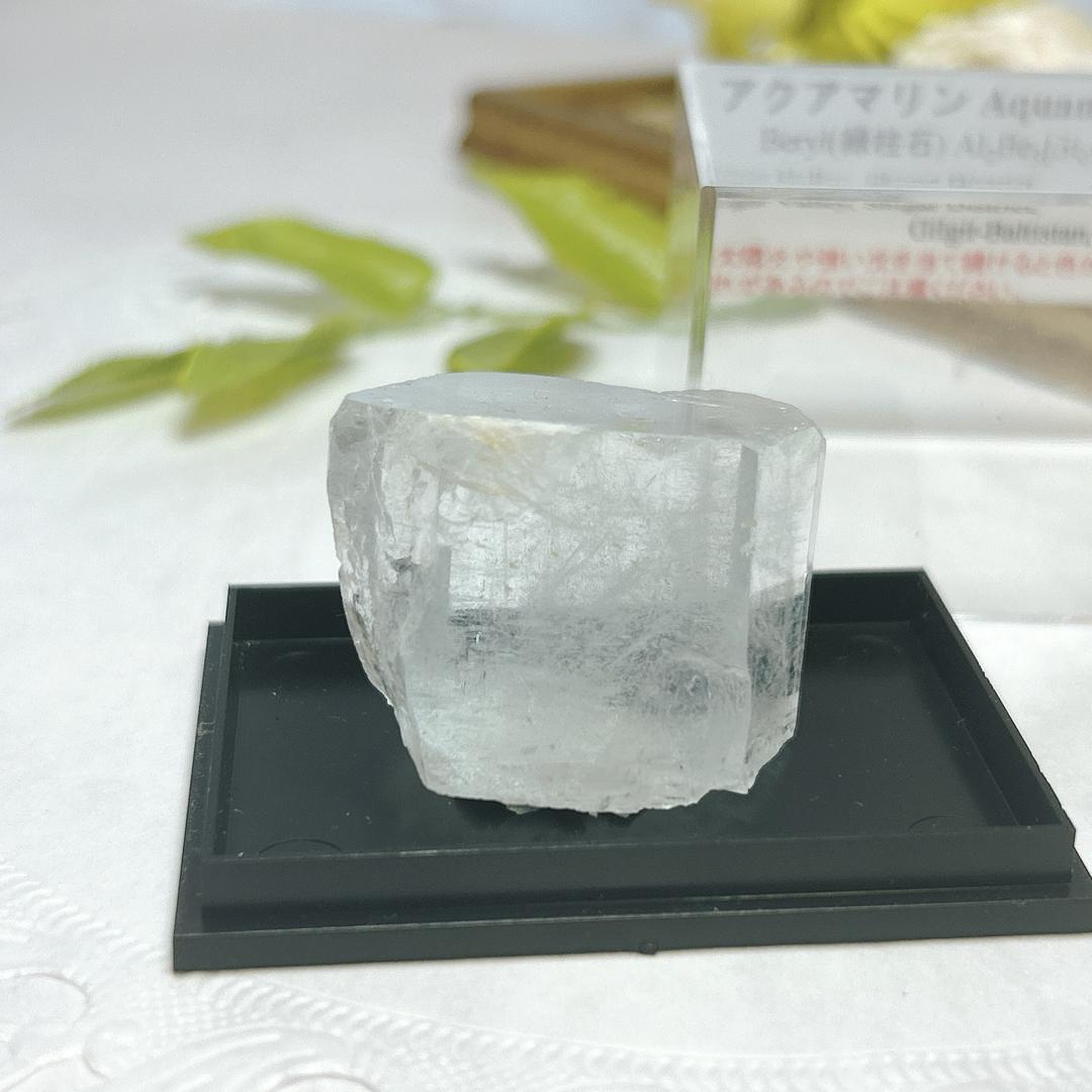 No. 【E6571】アクアマリン＊緑柱石＊結晶＊天然石＊鉱物＊原石＊Aquamarine｜ユカワファニチュア