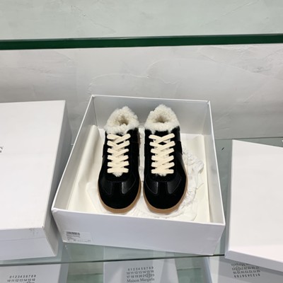 Maison Margiela メゾンマルジェラ MM6 エムエムシックス スニーカー ムートン ランニング シューズ レディース メンズ メゾン マルジェラ｜AYA-FARM店