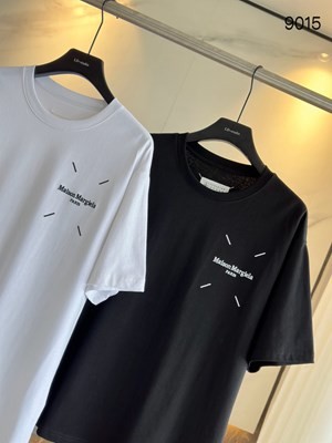 Maison Margiela メゾンマルジェラ MM6 エムエムシックス  レディース メンズ  ティーシャツ トップス