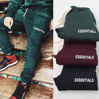 FEAR OF GOD FOG フィアオブゴッド Essentials エッセンシャルズ 大層らしい大きさ 汗水 ズボン下