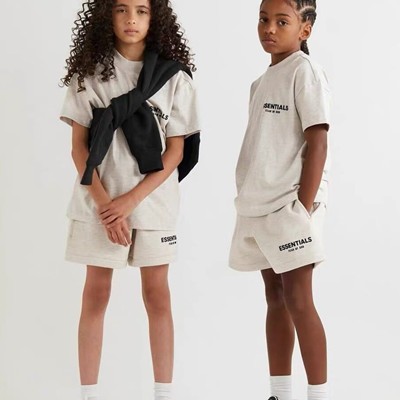 FEAR OF GOD FOG フィアオブゴッド Essentials エッセンシャルズ ティーシャツ