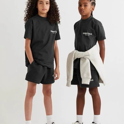 FEAR OF GOD FOG フィアオブゴッド Essentials エッセンシャルズ ティーシャツ