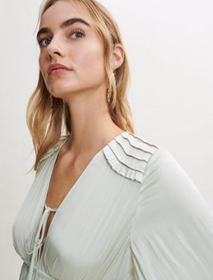 maje  Fluid satin dress with a cinched 衣裳