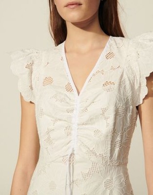 sandro 砂子ロ Short lace dress with embroidery 衣裳