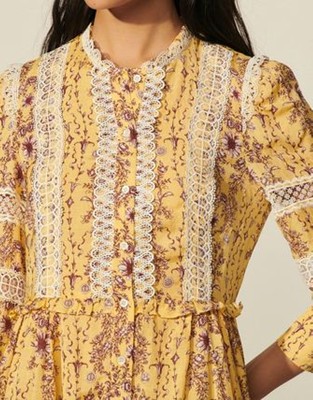 sandro 真砂ロ Short printed dress with ruffles 衣装