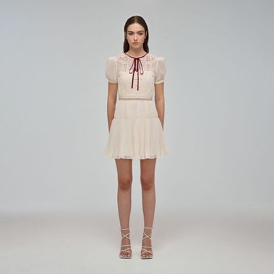 Self-Portrait セルフすがた絵 Ivory Macrame Lace Chiffon Mini Dress 衣装