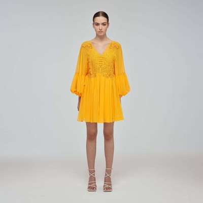 Self-Portrait セルフすがた絵 Canary Yellow Macrame Lace Georgette 衣装