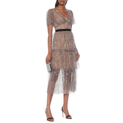 Self-Portrait Leaf Sequin Midi Dress衣装