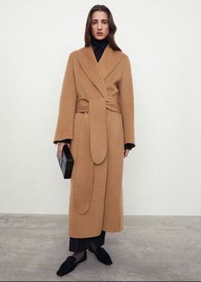 TOTEME トーテム Beige Wool Volterra Coat 厚地の外套