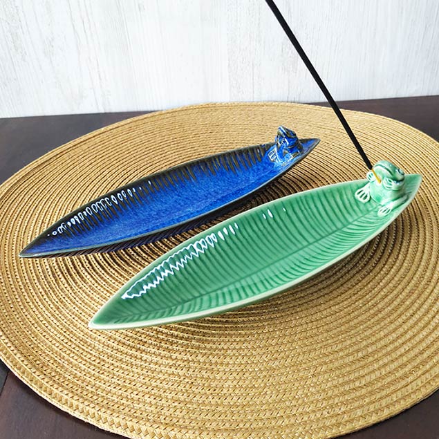 楽天市場】香立 香皿 蓮に蛙 香立て 大 銅製 : がらんどう