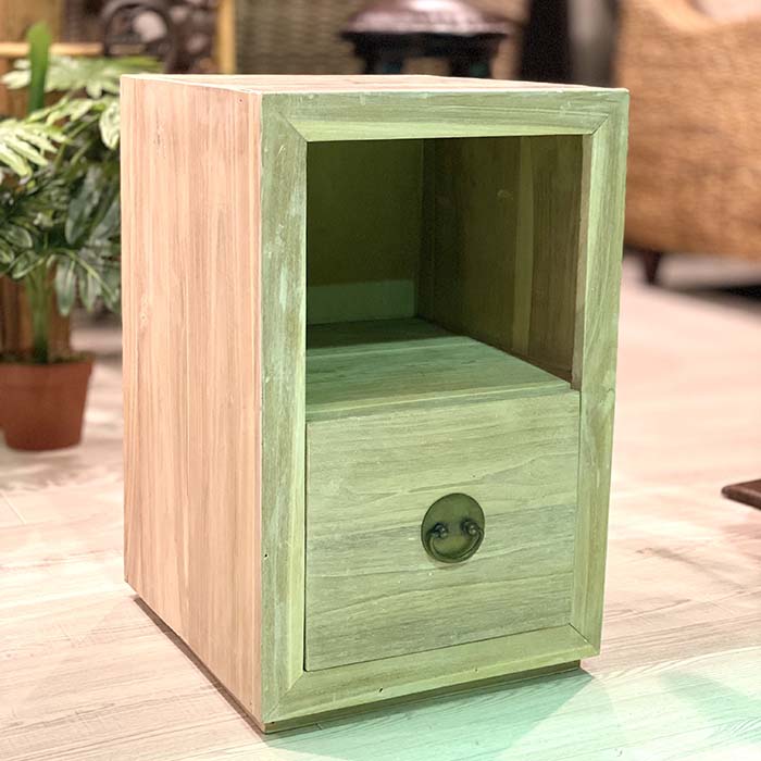 バリ家具　ピラミッドチェスト ピラミッド型チェスト 大 アルべシア材 三角 アジアン家具 バリ