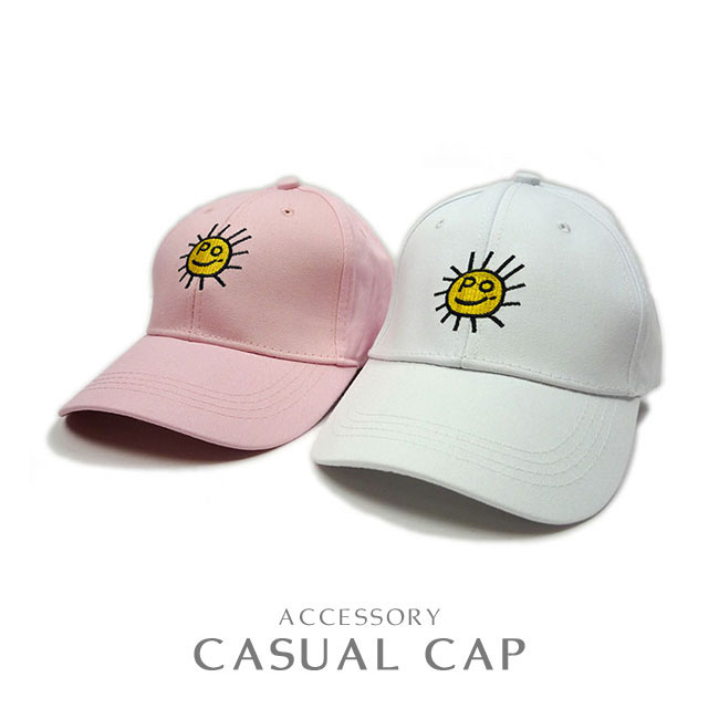 楽天市場 キャップ 刺繍 サン スマイル スマイリーフェイス ニコちゃんマーク 笑顔 にこちゃん Smiley Face 太陽 未来 漢字 コットン レディース メンズ シンプル 綿 無地 ベースボール 帽子 お揃い アメカジ ストリート サーフ系 スポーツ ハット 春 夏 春夏 秋 冬
