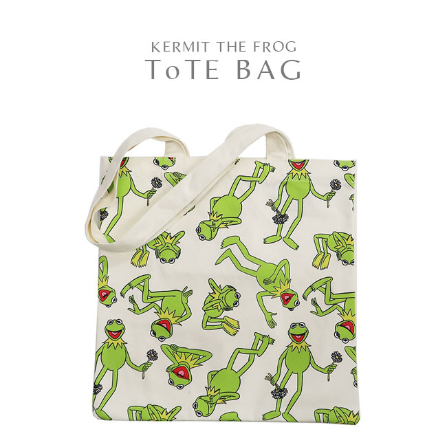 楽天市場 トートバッグ カーミット ちらし セサミストリート カエル マペット キャラクター 動物 正方形 キャンバス生地 帆布 コットンバッグ ランチトート エコバッグ サブバッグ 綿 鞄 手提げかばん 肩掛けかばん 内ポケット付き サブバッグ 小物入れ 収納 学校 P2