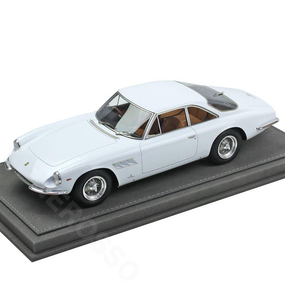 BBR MODELS 1/18スケール フェラーリ 500 Superfast シリーズ2 1965 ホワイト BBR1841FV｜フェラーリ・グッズの店 BENEROSSO