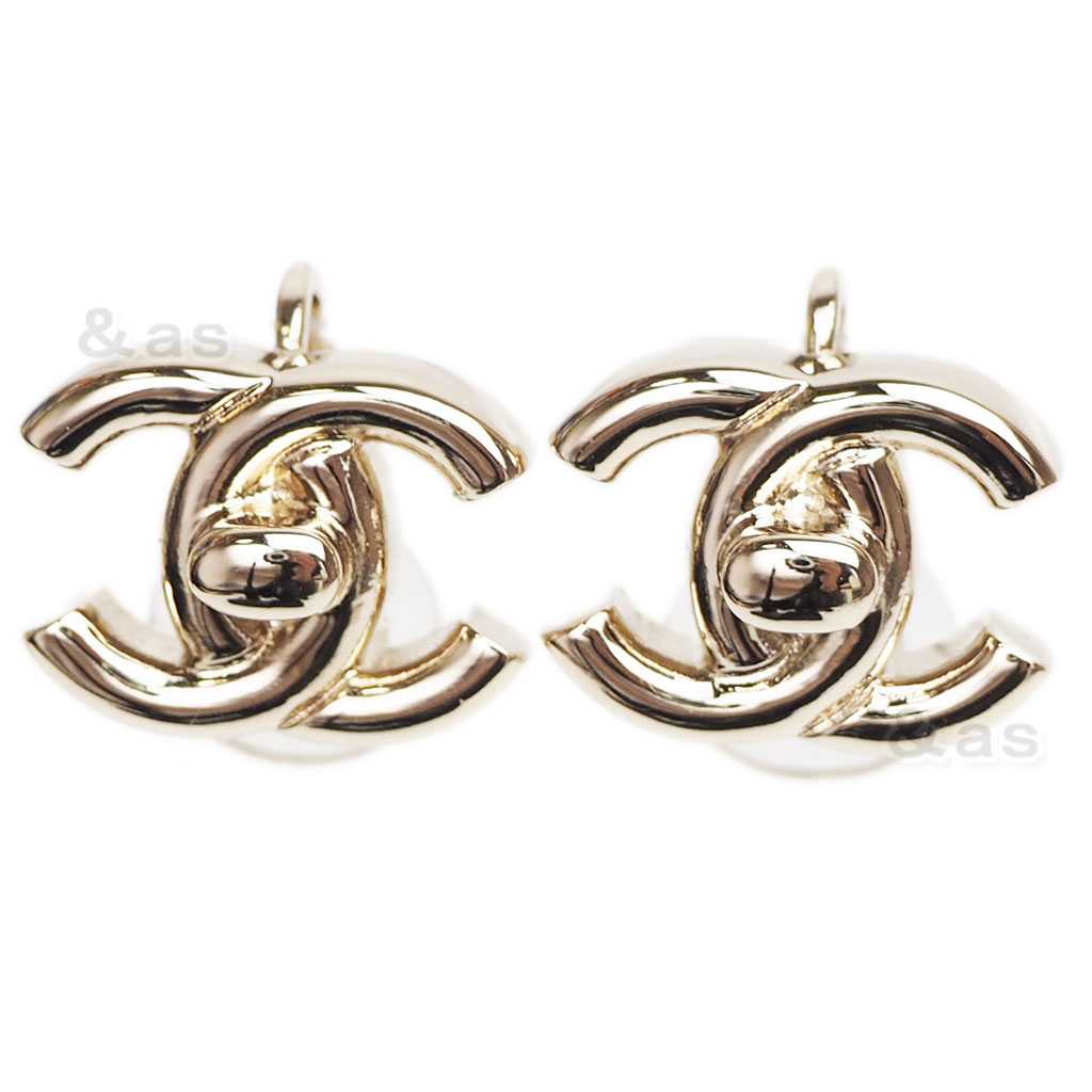 現金特価 シャネル ターンロックｃｃデザイン イヤリング Ab6331 Chanel 60 Off Newdev Jaysomaney Com