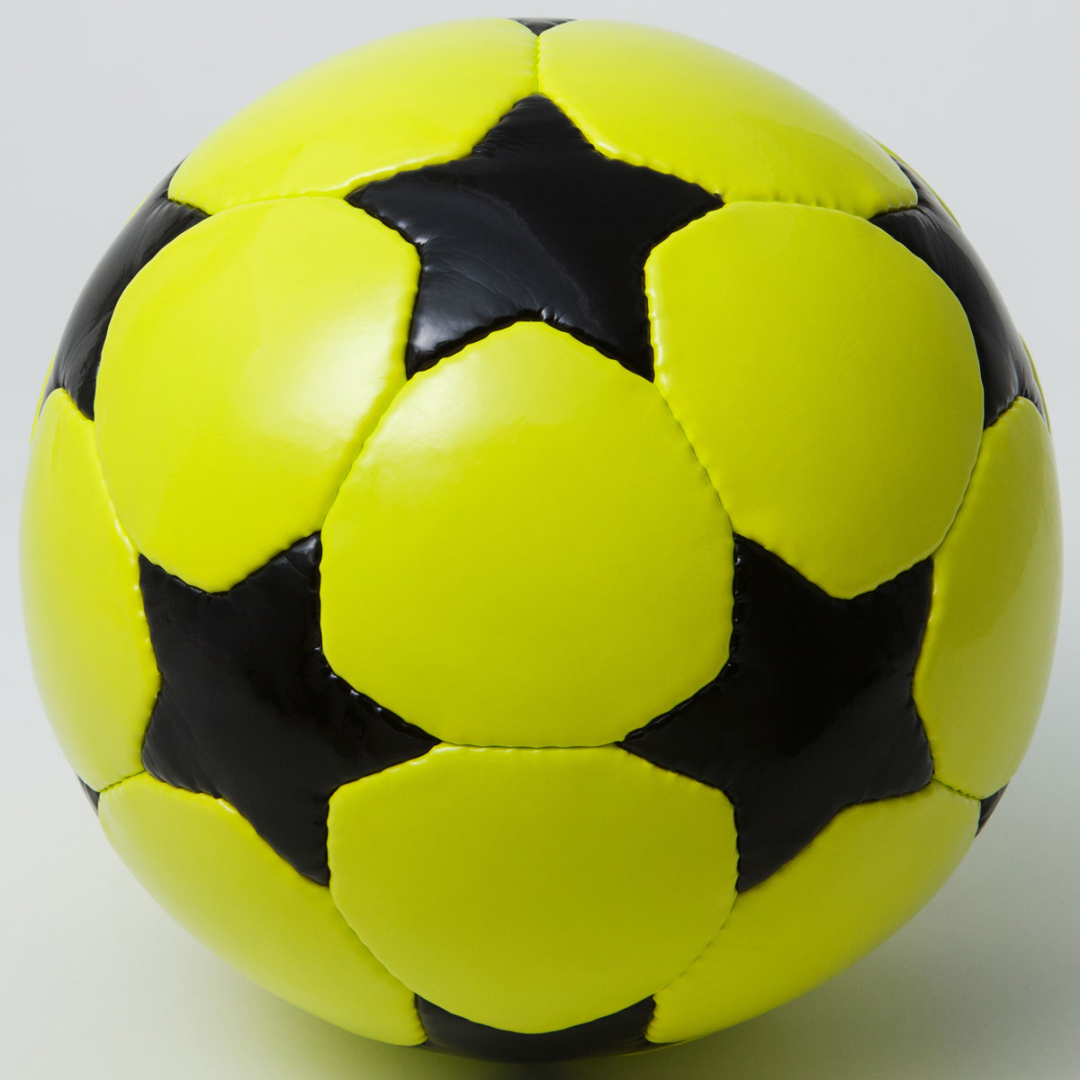 楽天市場 フットサルボール Star Ball サッカーボール フットサルボール スターボール ブラック ライム 美しく暮らす C D F
