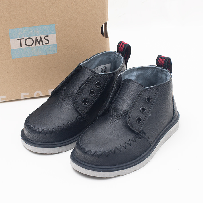 toms youth boots