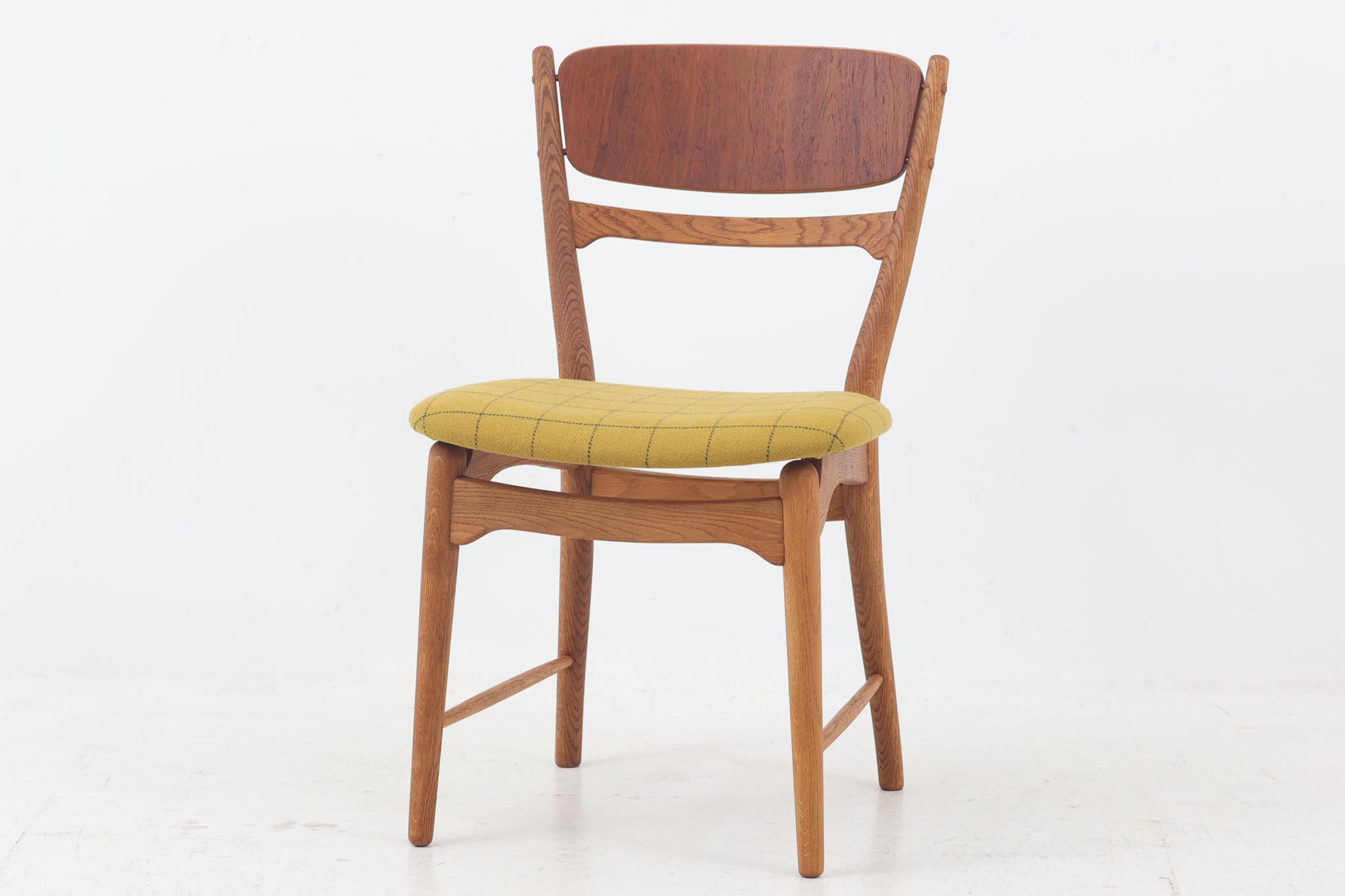 コーア・クリントン　チャーチチェア　ビンテージ コーア クリント チャーチ チェア 4脚セット / kaare klint church