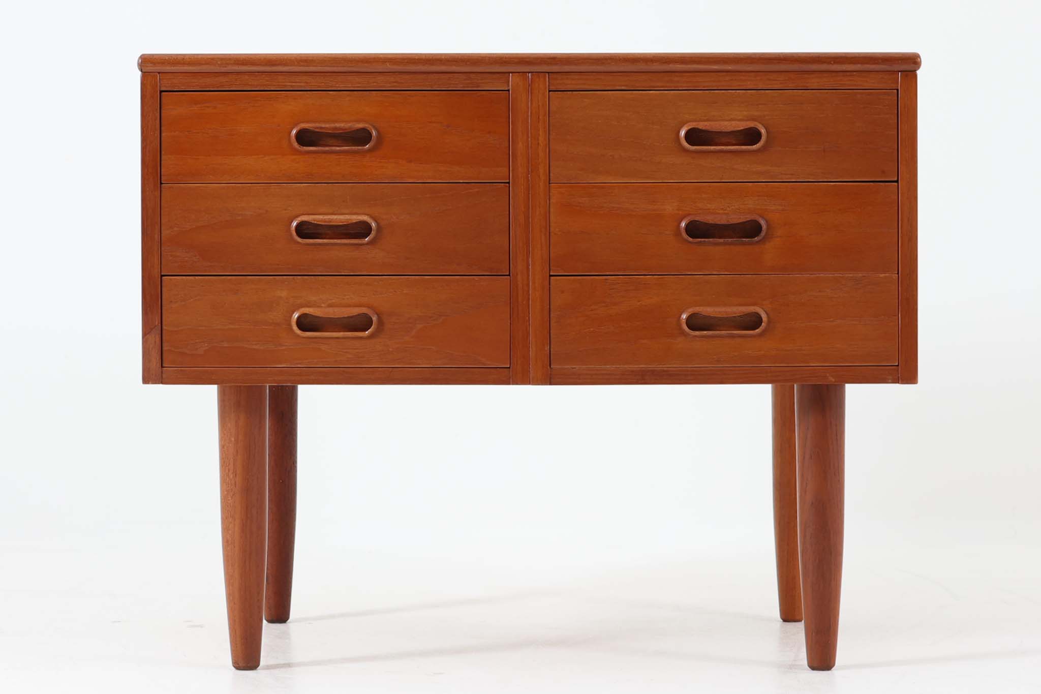 スガサン】デンマーク チーク材 三段チェスト 北欧家具 北欧ビンテージ