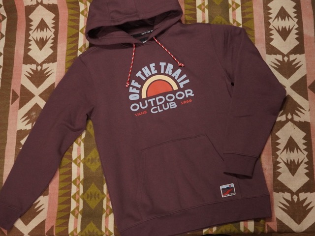 VANS HOODIE SWEAT SHIRT [OUTDOOR CLUB] / バンズ フーディ トレイナー パーカー-トップス
