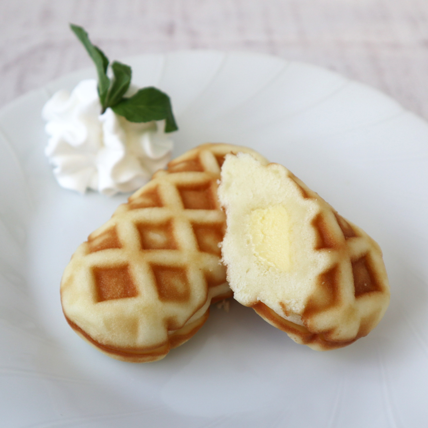 【冷凍】 238 クリームコンフェ （35ｇ×10ヶ） ヤヨイサンフーズ【3980円以上送料無料】 業務用食品ダイキョー オンライン