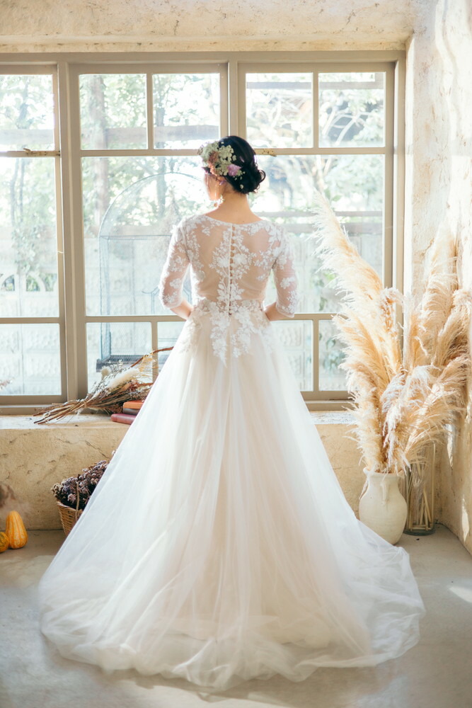 ウエディングドレス 二次会 お花 演奏会 前撮り 結婚式 レース 披露宴 ロングスリーブ パーティードレス 生地 フィッシュテール フォトウエディング 発表会