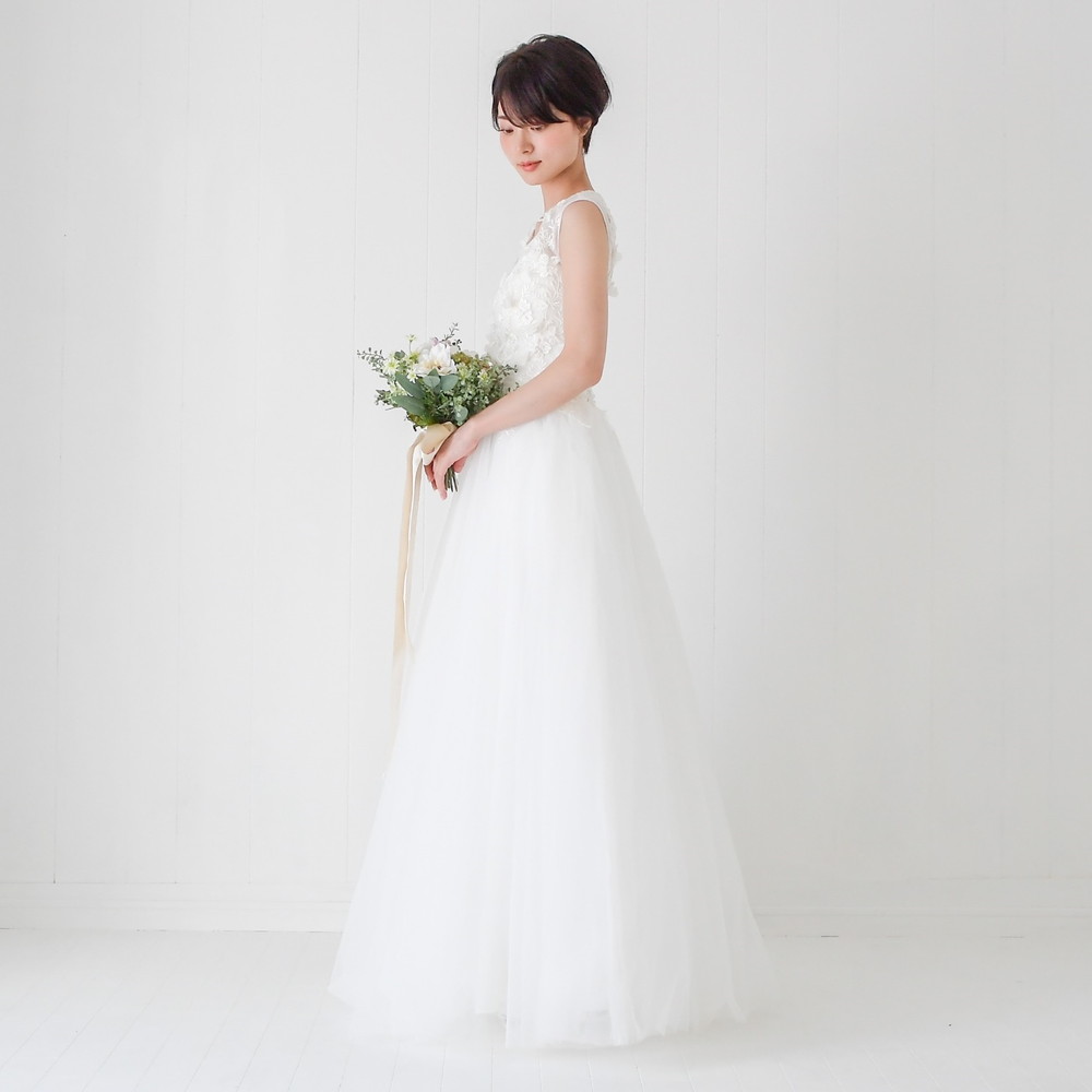 アウトレット送料無料 ウエディングドレス チュール Aライン ノースリーブ ロング 前撮り 後撮り フォトウエディング 披露宴 結婚式 演奏会 発表会 エレガント 海外ウエディング 驚きの安さ Alfalamanki Com