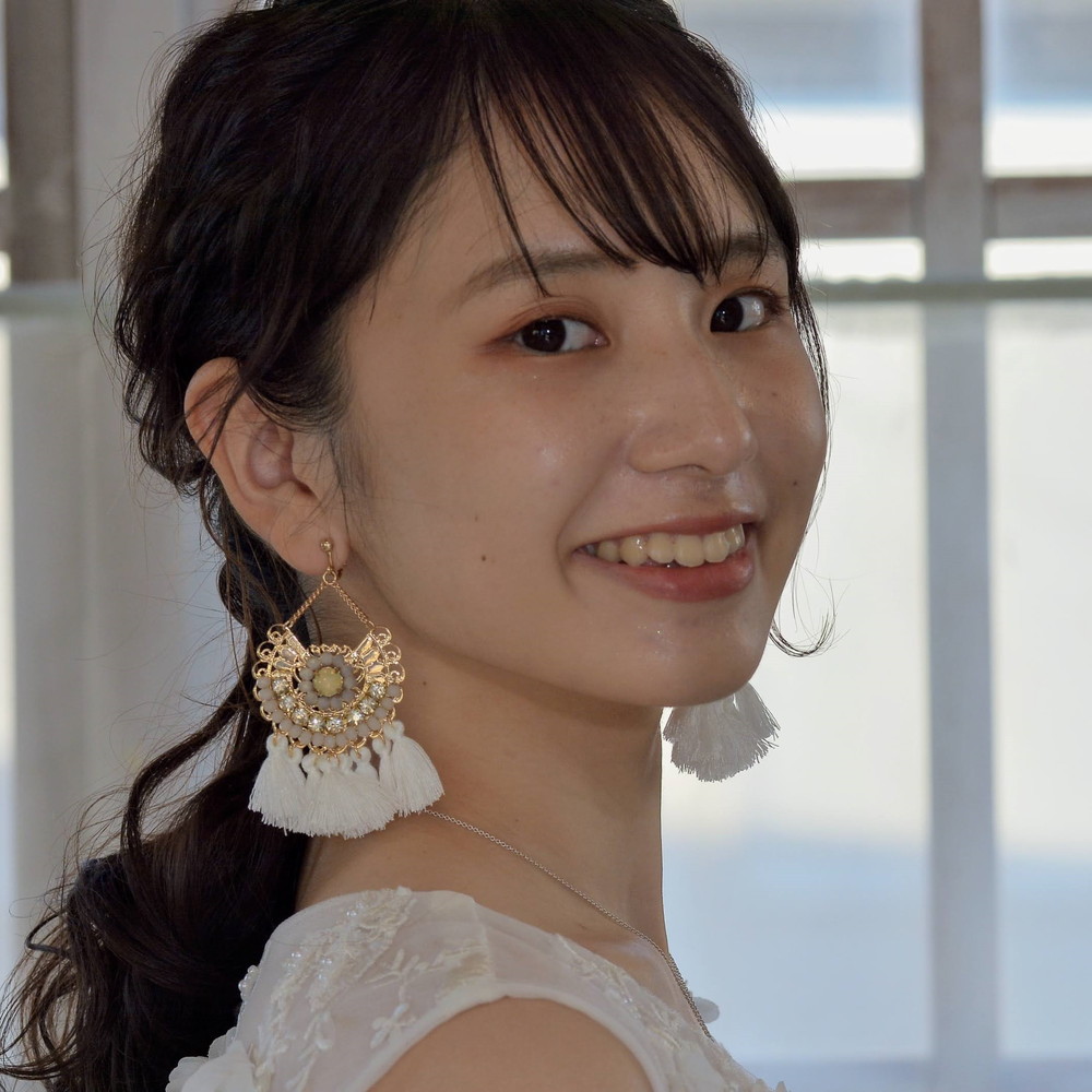 楽天市場 ピアス イヤリング フリンジ タッセル ウエディング ブライダル アクセサリー 前撮り 二次会 ハネムーン シルバー ゴールド ビジュー きらきら 大ぶり Dress Chocolat