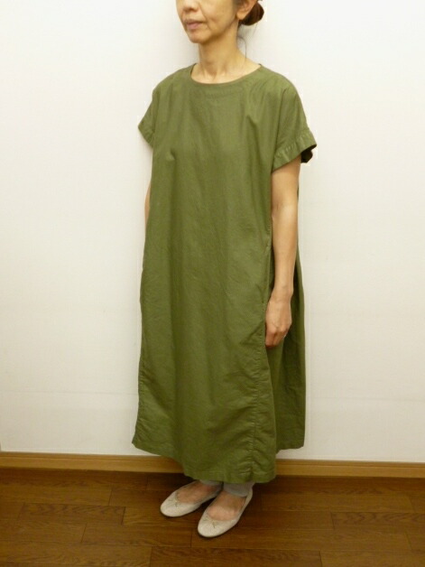 楽天市場 50 オフ セール サンバレー Sunvalley ワンピース 切り替え タック オックス オックスフォード 日本製品染め 21年春夏物 エクル 楽天市場店