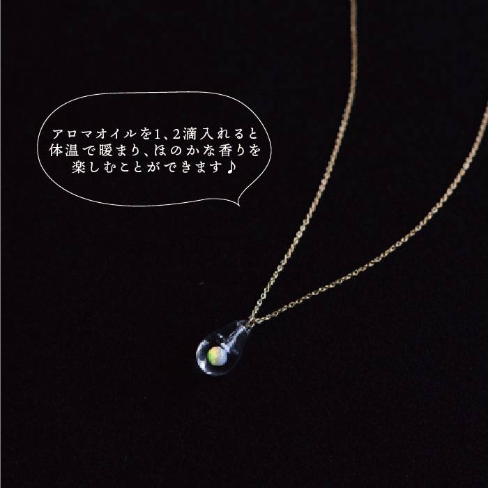 楽天市場 ふるさと納税 Moonアロマネックレス K10yg 10金イエローゴールド 糸島 タビノキセキ アクセサリー ネックレス ガラスアクセサリー Adb012 福岡県糸島市