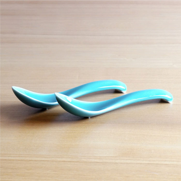 楽天市場 ふるさと納税 2人分の食器 丼とレンゲ4ピースセット 青磁 白山陶器 Ta64 長崎県波佐見町