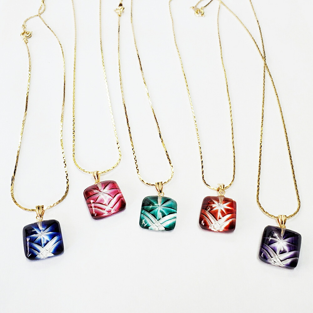 流行に ふるさと納税 伝統工芸 職人の技 薩摩切子 ペンダント 正方形 人気no 1 本体 Impactually Se