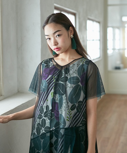 おうちファッション 萩あずき おうち服 ワンピース 個性的 個性的 フォーマルドレス Furifuレディースファッション 大人 レディース モダン 和柄 チュールのワンピースがセットになった華やかな重ねワンピース ワンピ おうちコーデ ロング丈 チュール重ねワンピース