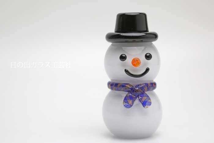 楽天市場 スノーマン 雪だるまの置物 クリスマス 雪だるまのオブジェの販売 通販 ガラスオブジェ 風水 水晶 Gallery 365