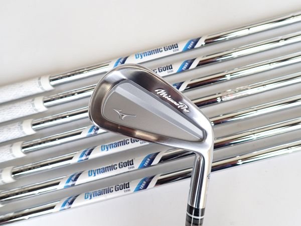 【中古】ミズノ Mizuno Pro Limited Edition アイアン Dynamic Gold Tour Issue 8本 S200 化粧箱付|ティーエス アウトレット館