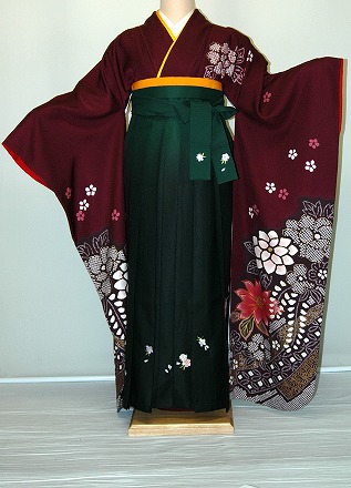 【レンタル】振袖、袴（刺繍はかま）レンタル【赤・ピンク・赤紫系】【HF905】標準/Ｌ寸/7号/9号/11号/13号/冬春キャンペーン