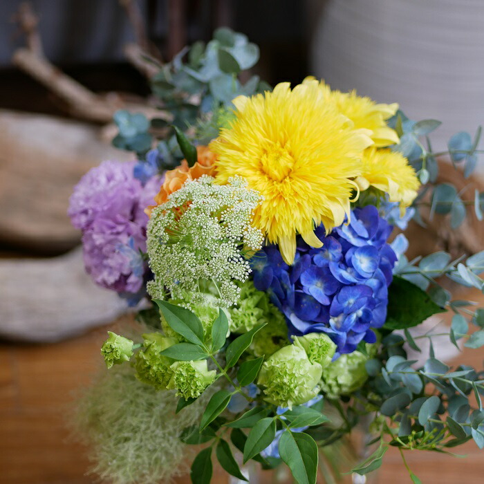 コルサージュ お花 花 素適 生出年月日 お祭 開店喜び事 現行 ひまわり あじさい バラ トルコキキョウ ユーカリ 夏期 ブーケ 貨物輸送無料 花束 フラワー 花 かわいい 誕生日 お祝 開店祝い プレゼント ひまわり あじさい バラ トルコキキョウ ユーカリ 夏 ブーケ 送料無料