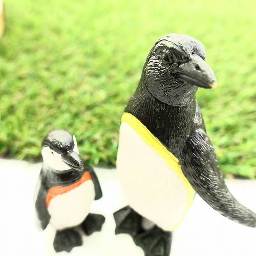 ミニチュア 動物 ペンギン 2匹セット 置物 マスコット インテリア おしゃれ 置き物 展示品 訳あり Ao 841 あす楽 宅配便のみ Crunchusers Com